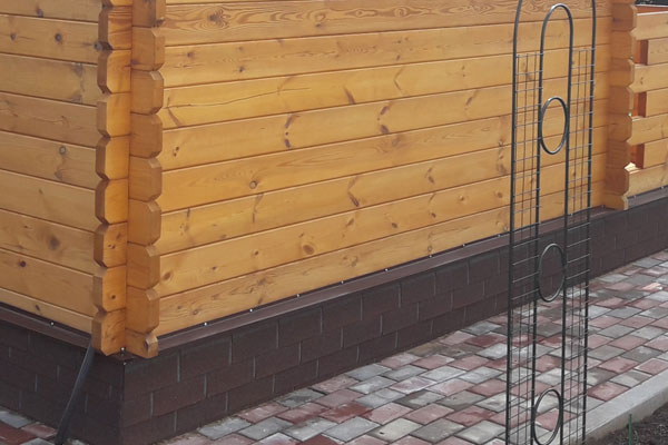 Отделка цоколя домиков и бань