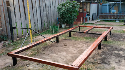 Разновидности фундаментов для монтажа бани-бочки